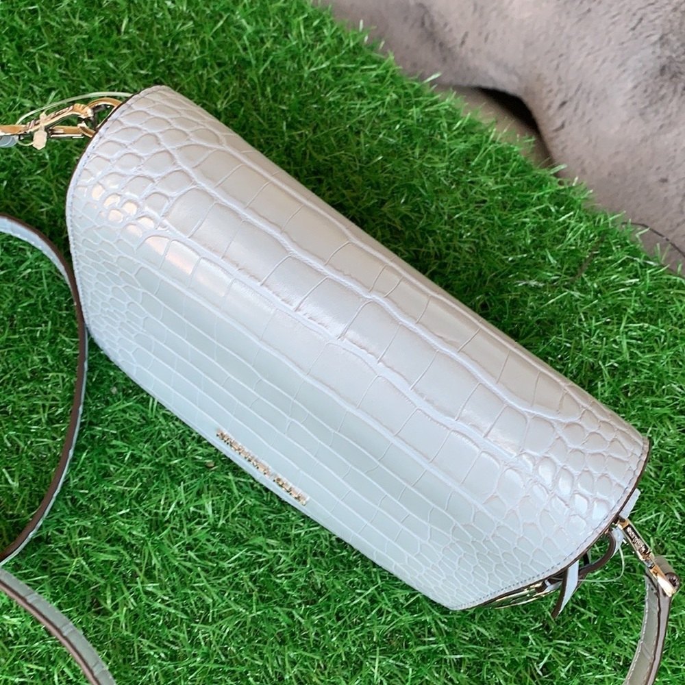 Michael Kors Mercer Sm clutch XBODY Pale Blue - Picture 13 of 15